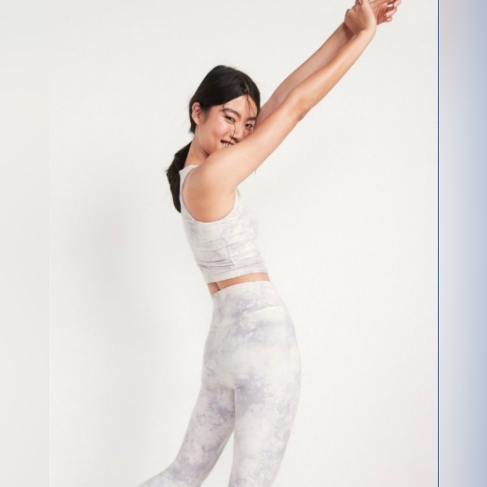 Old Navy Activewear Power Chill Set, SO Soft, Small💜